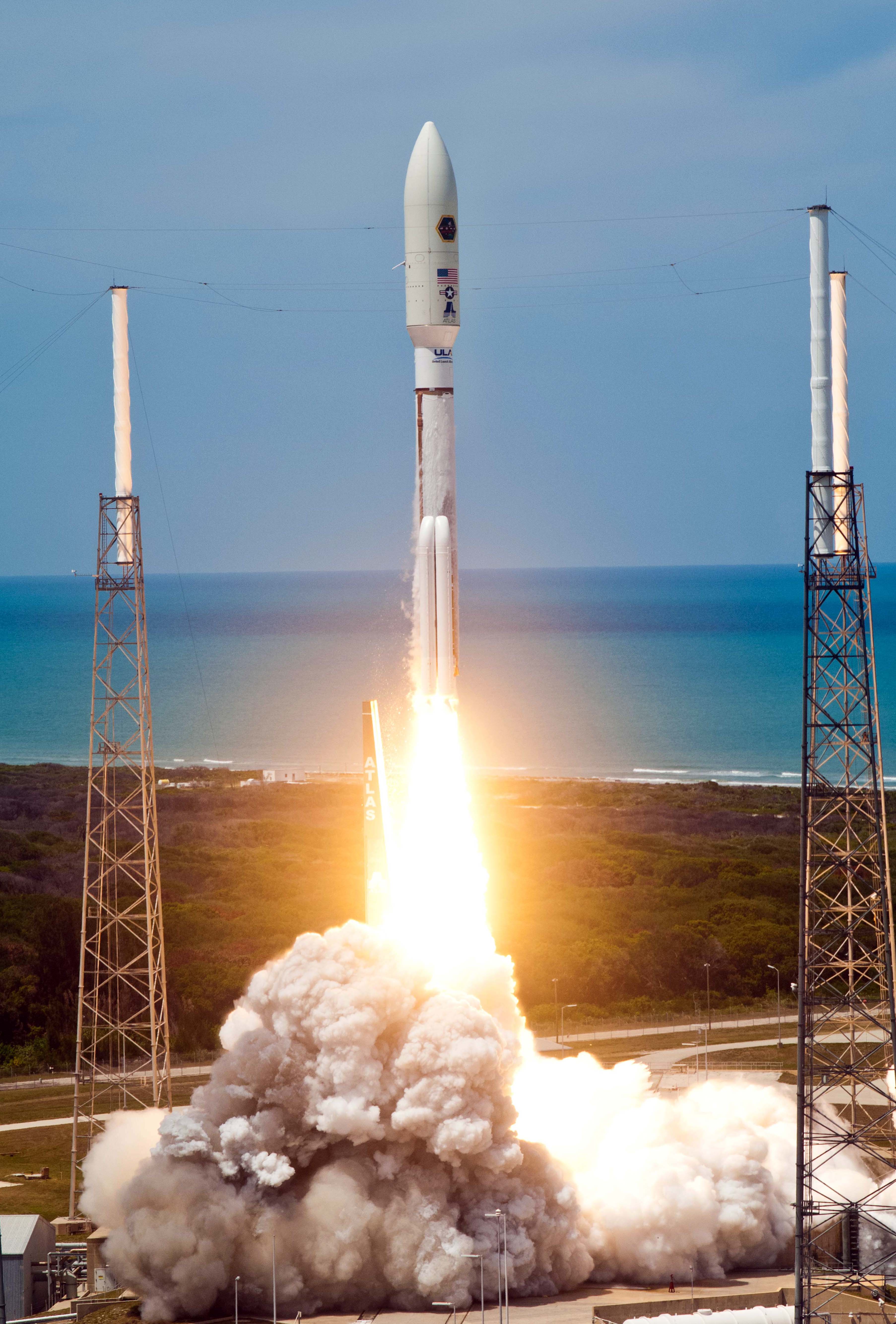 Atlas 5 launches from Cape Canaveral on May 4, 2012